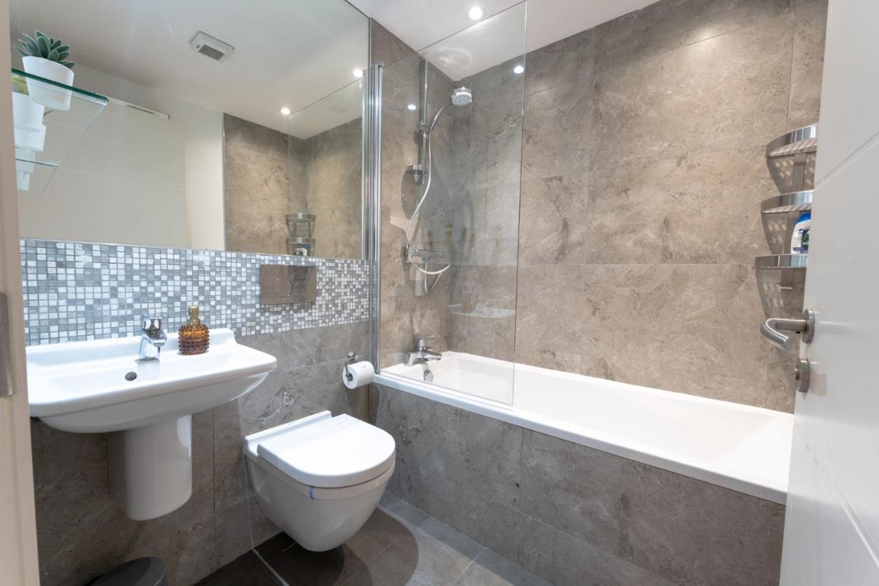 شقة Belfast Quarters: 10Th Floor Gem المظهر الخارجي الصورة